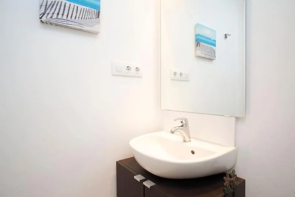 Gracia Travesera 2 Bedrooms Renovated Apartment Barcelona