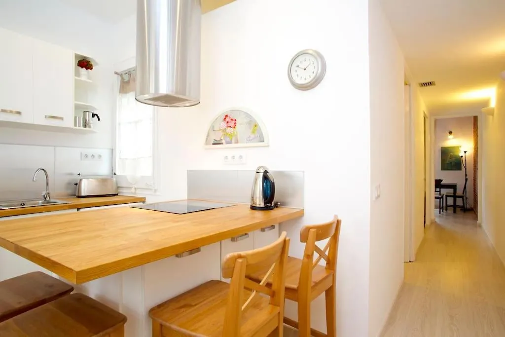Gracia Travesera 2 Bedrooms Renovated Apartment Barcelona 0*,