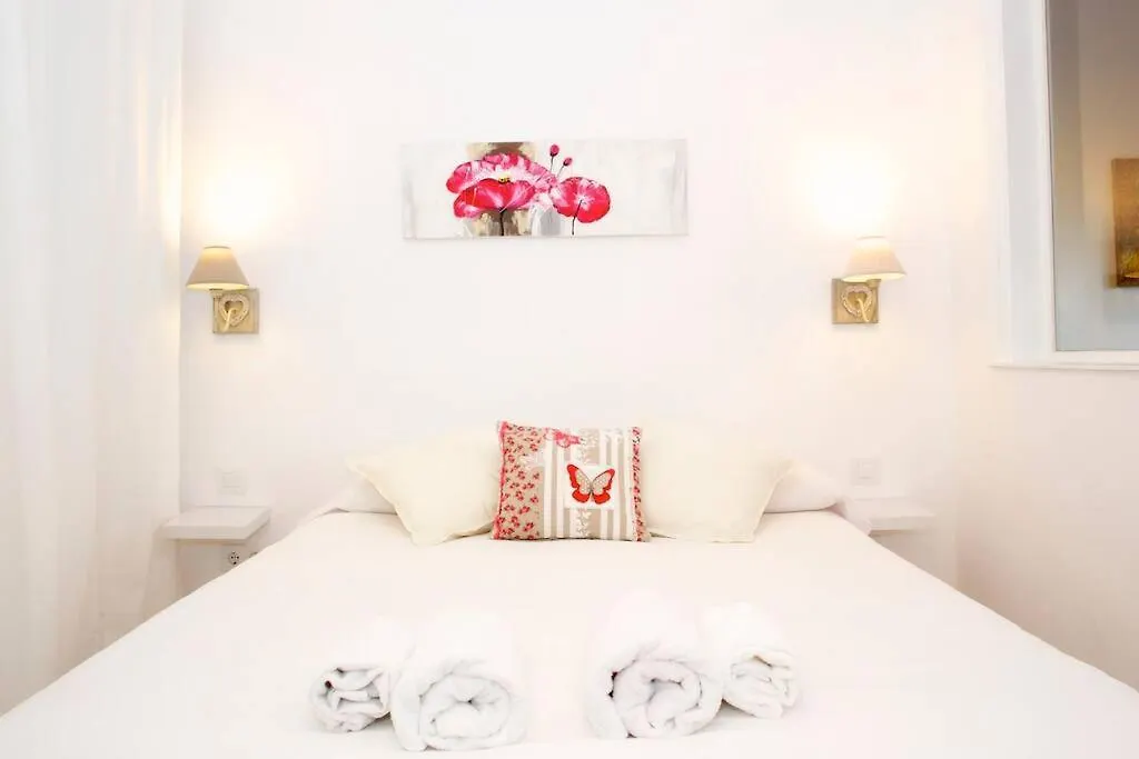 ברצלונה Gracia Travesera 2 Bedrooms Renovated Apartment