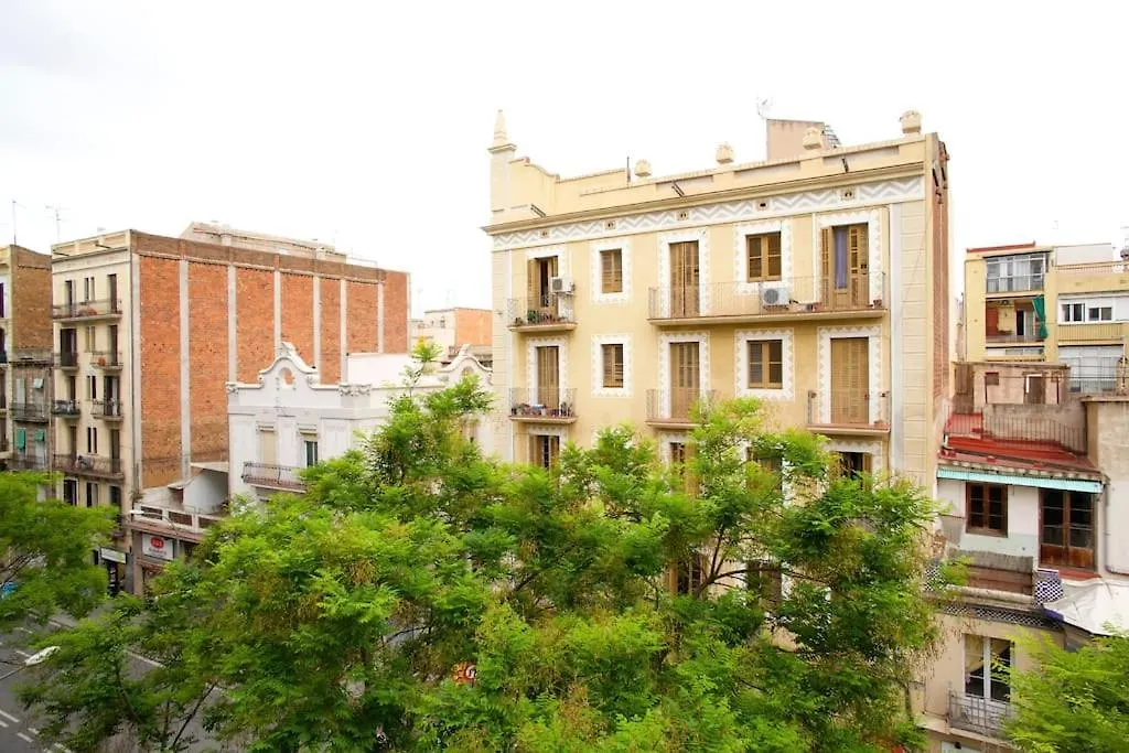 ברצלונה Gracia Travesera 2 Bedrooms Renovated Apartment